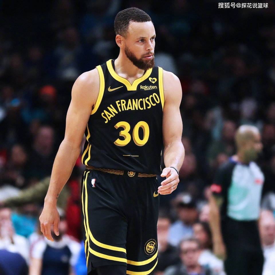 包含勇士主场大胜公牛，库里传射連连领先的词条