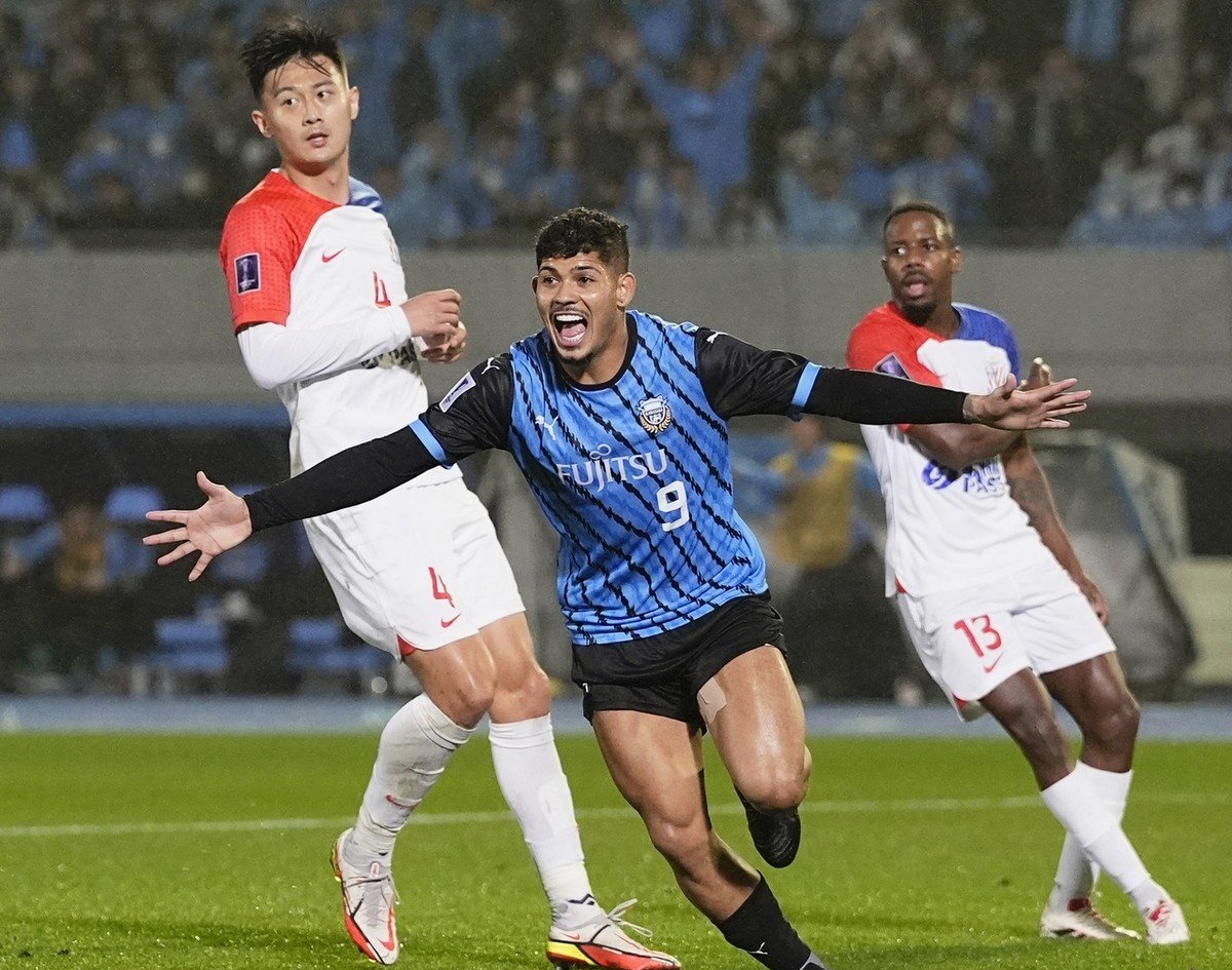 包含亚冠比赛强强对话，球队实力暴露无遗的词条